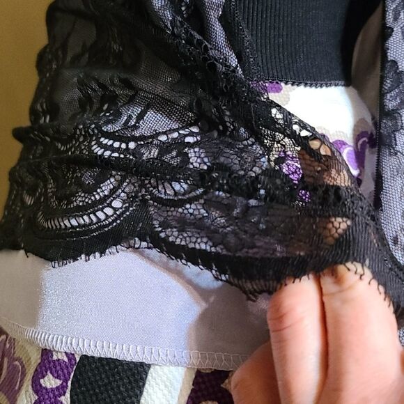 Moda international lavender velvet strapless blous - Picture 7 of 10